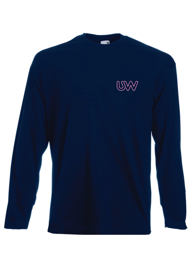 Long-sleeved t-shirt