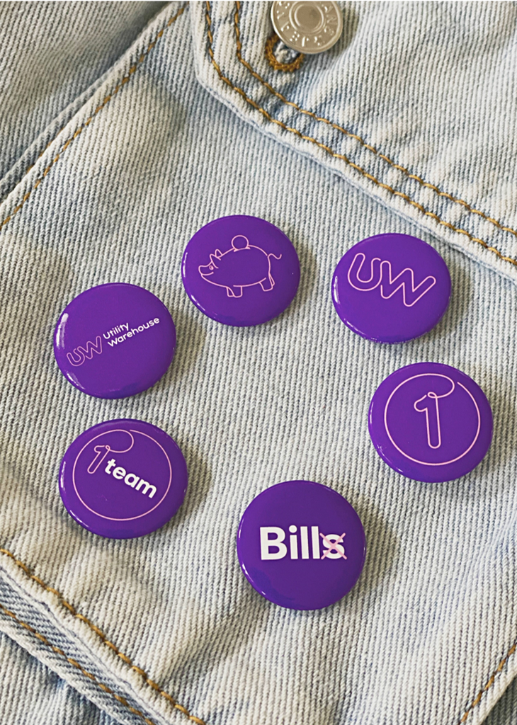 uw png button pin